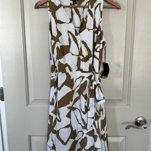 Stylish White and Brown Women's Dress